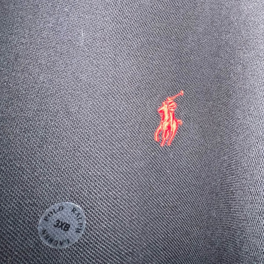 Polo by Ralph Lauren Men's Polo Shirt in Black - Picture 5 of 5